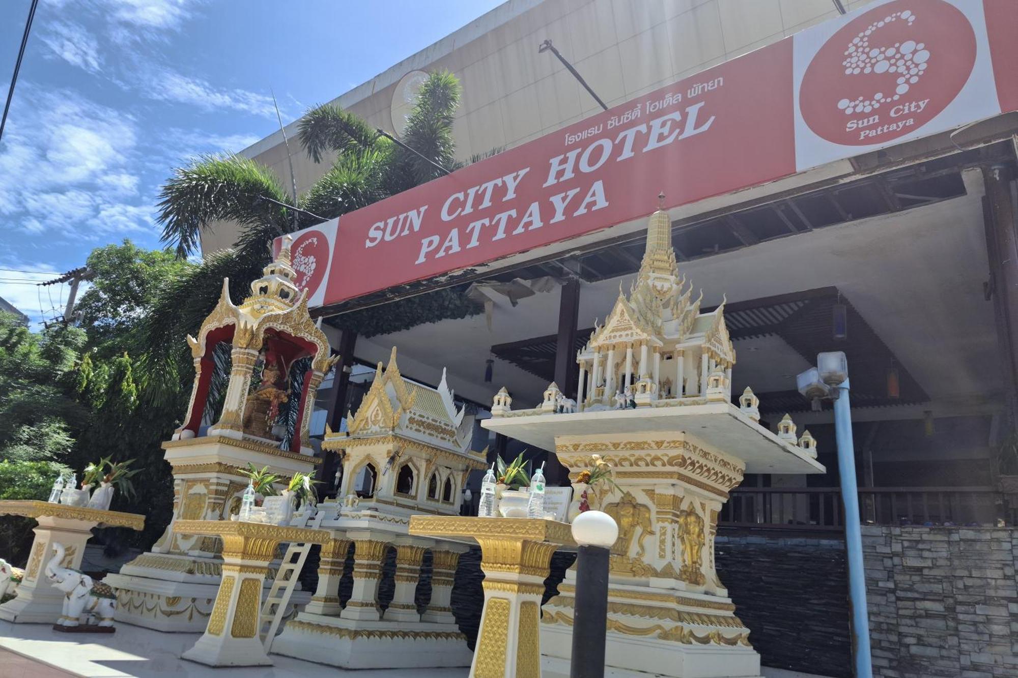 Suncity Hotel Pattaya Exterior foto